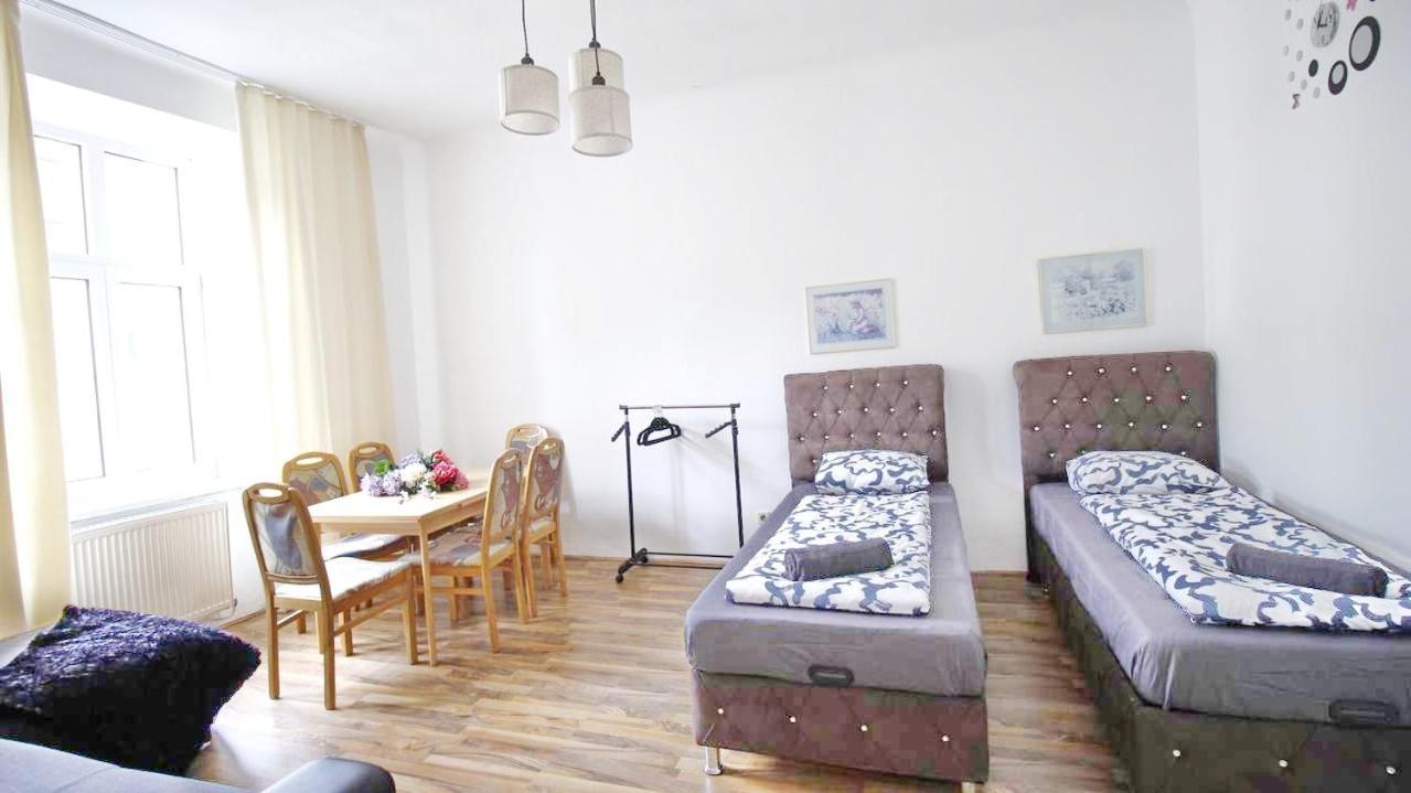 Comfortable Rooms Near Schoenbrunn Palace Hl Wien Exteriör bild